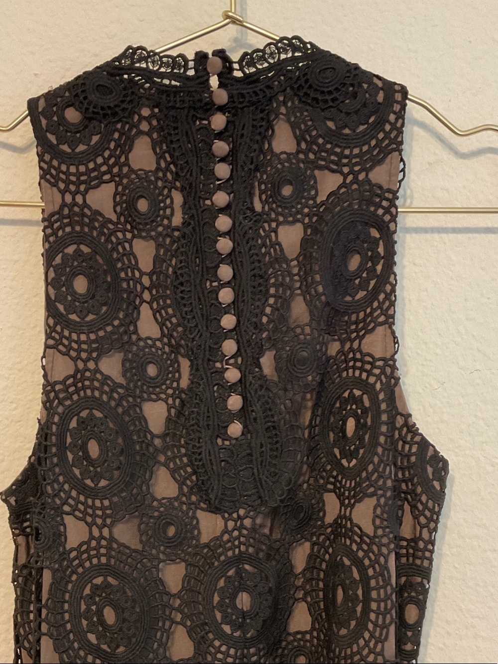 Free People Sleeveless Black Crochet Overlay Dress with Taupe Lining and Belt - Picture 2 of 9